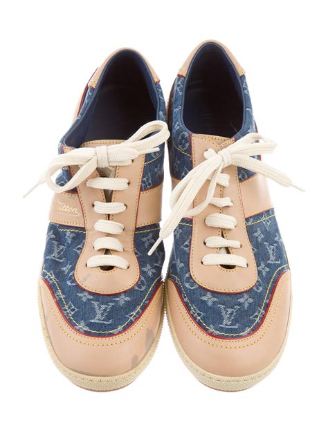 louis vuitton sneakee|Louis Vuitton jean sneakers.